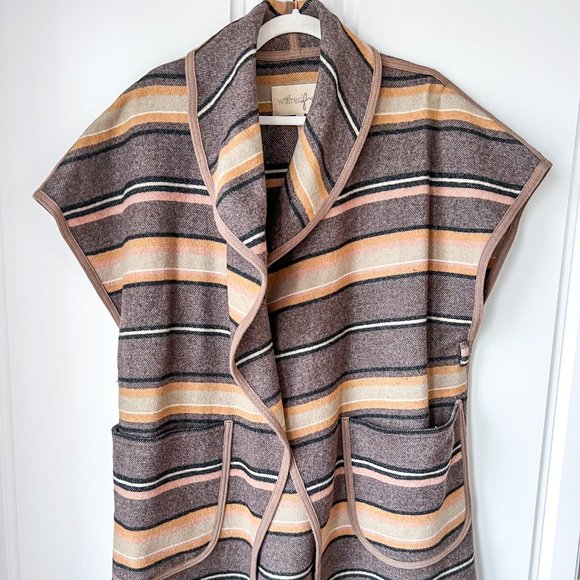 Aritzia Wilfred Poncho Long Wool Vest - Size M - Picture 1 of 5
